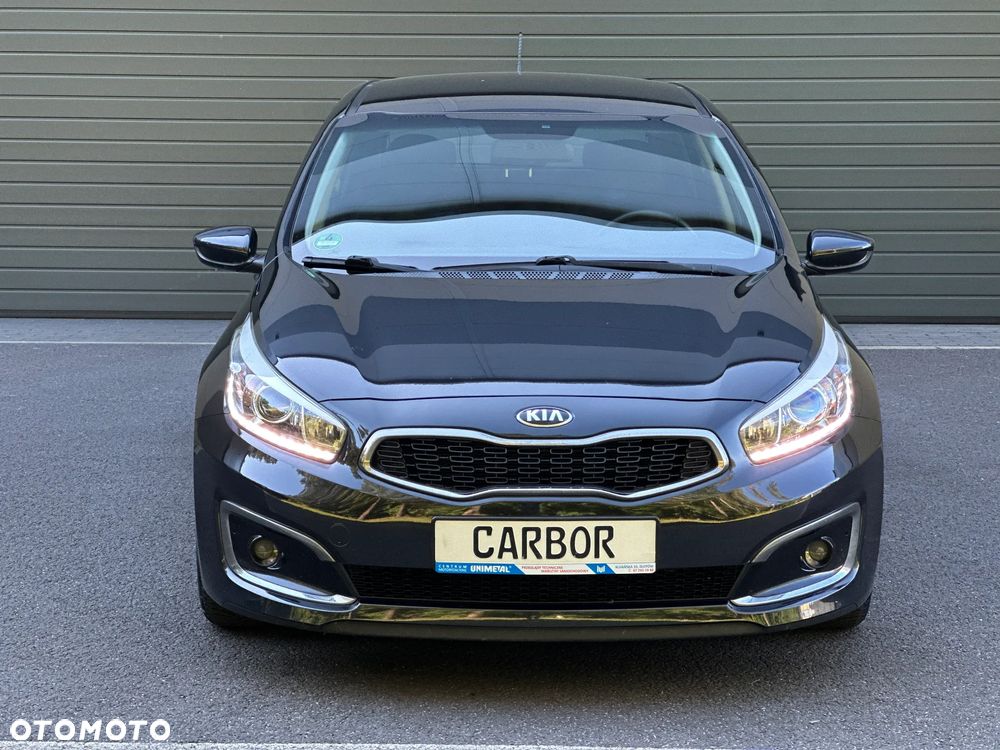 Kia Ceed 1.6 GDI Platinum Edition - 5