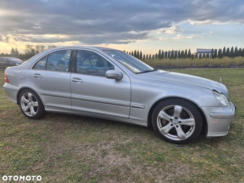 Mercedes-Benz Klasa C - 4