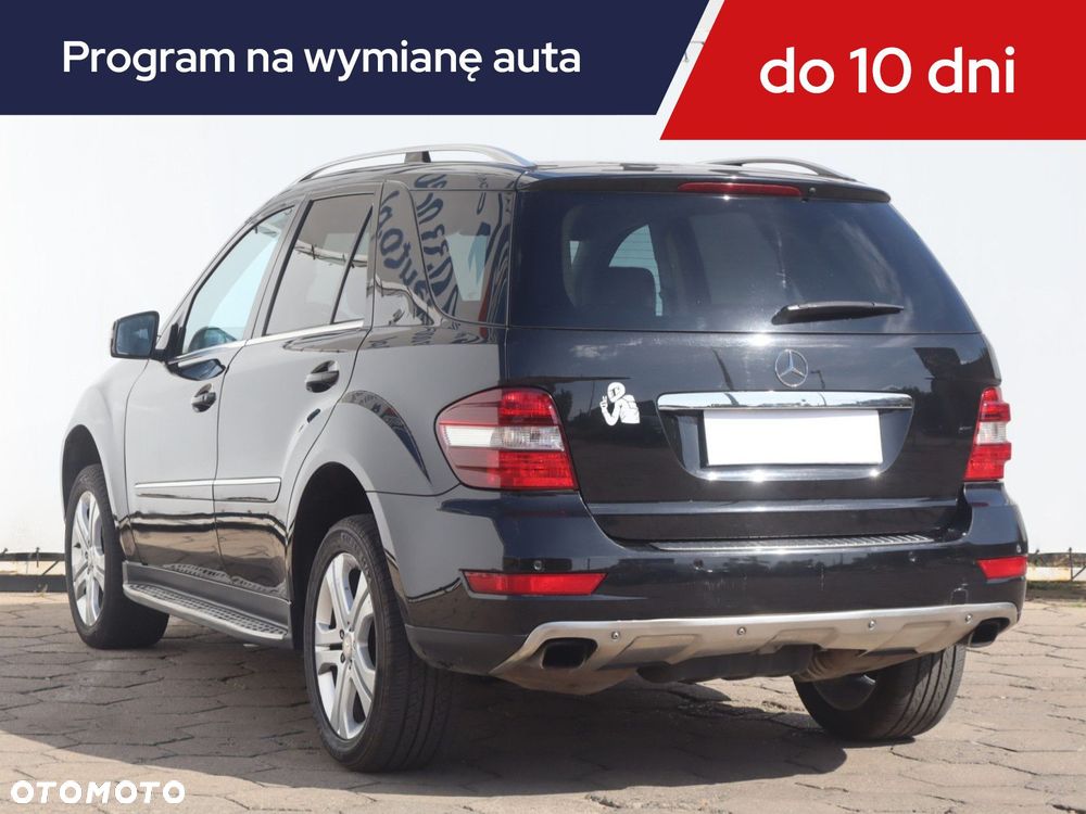 Mercedes-Benz ML - 6