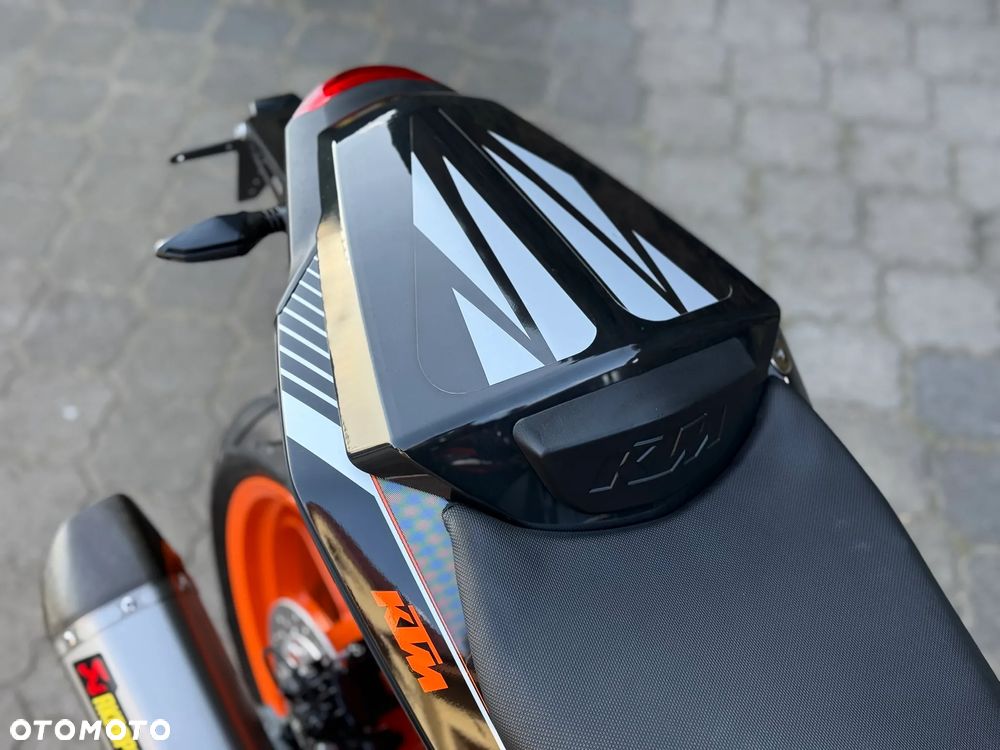 KTM Duke - 19