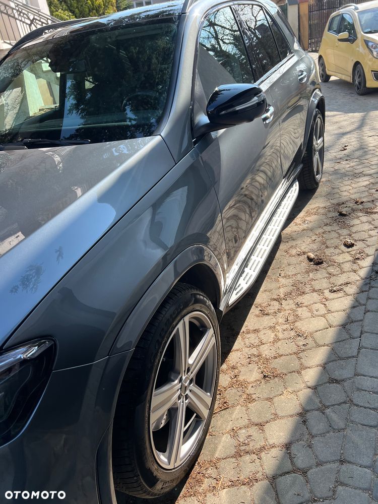 Mercedes-Benz GLE - 22