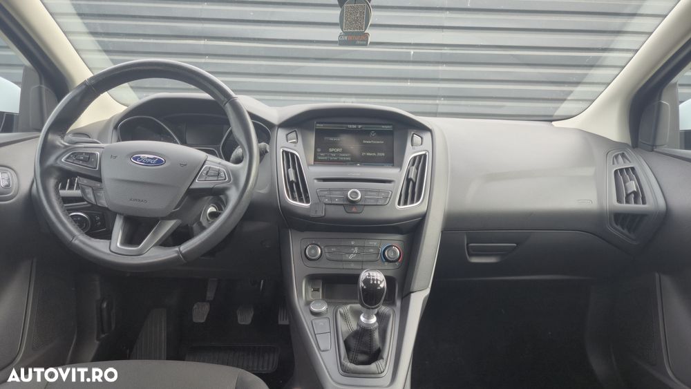 Ford Focus 1.5 TDCi DPF Start-Stopp-System Business - 7