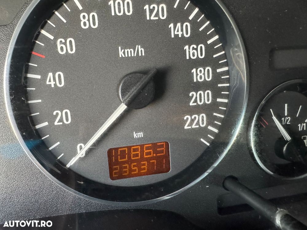 Opel Astra 1.6 Comfort - 16