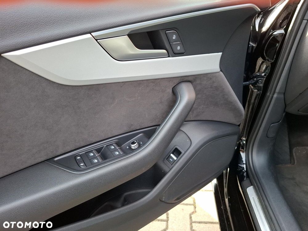 Audi A4 Limousine - 19