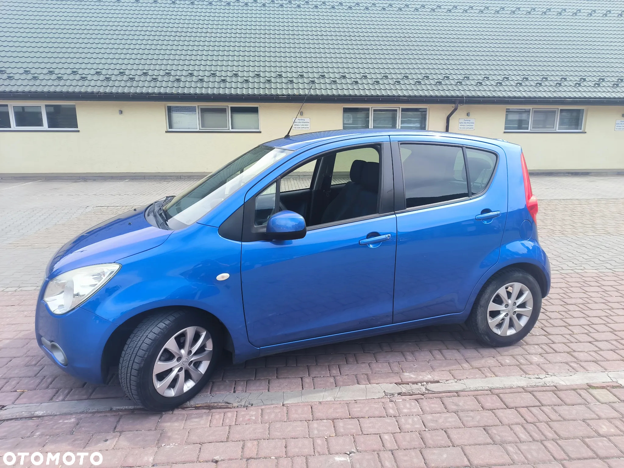 Opel Agila - 2