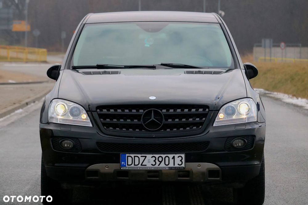 Mercedes-Benz ML - 21