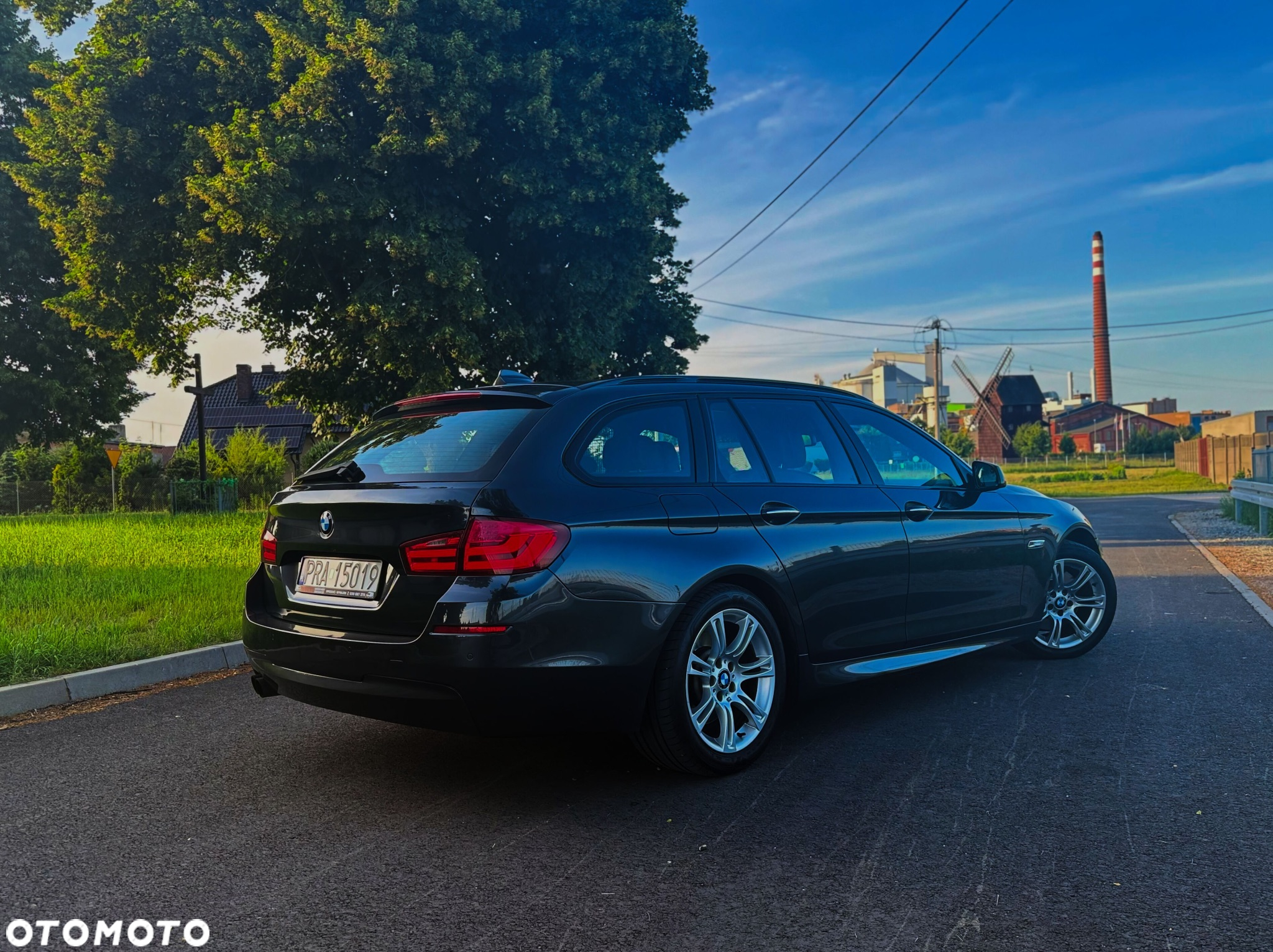 BMW Seria 5 525d Touring - 3