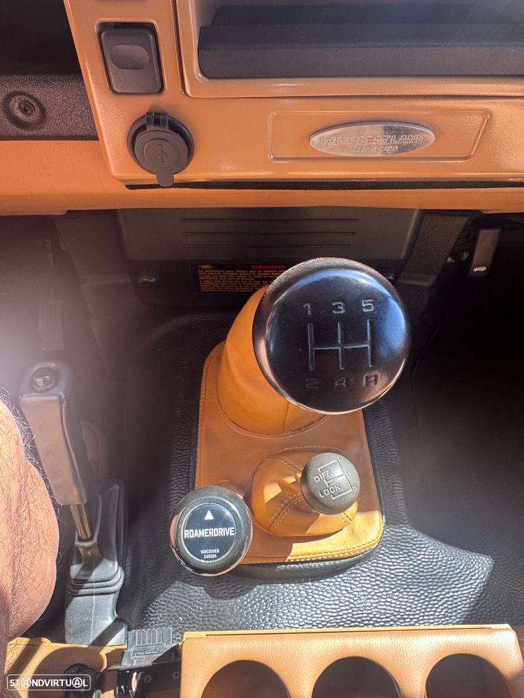 Land Rover Defender 90 2.5 Td5 Soft Top - 19
