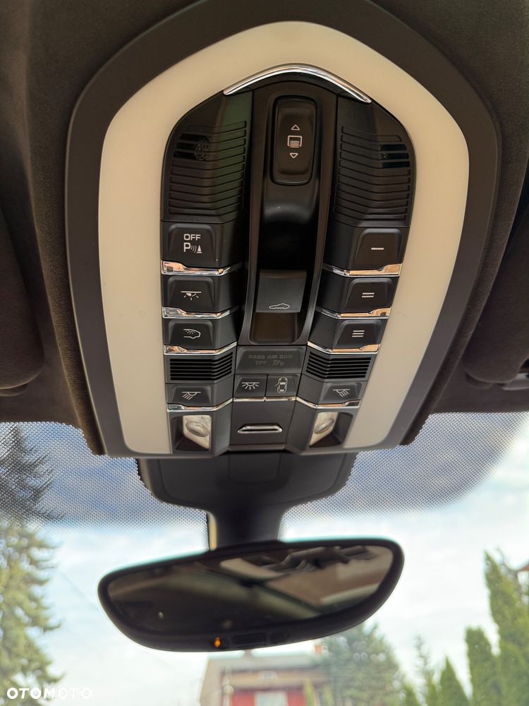 Porsche Cayenne S Diesel - 39