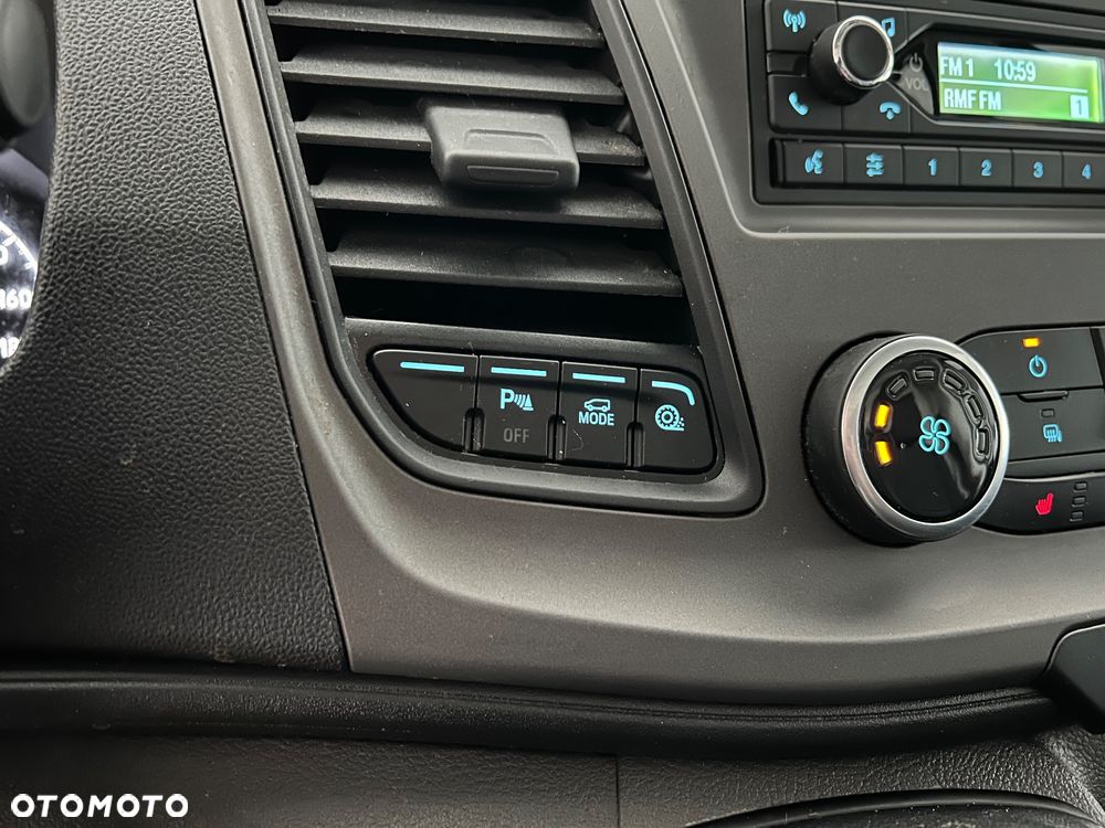 Ford Transit Custom - 34