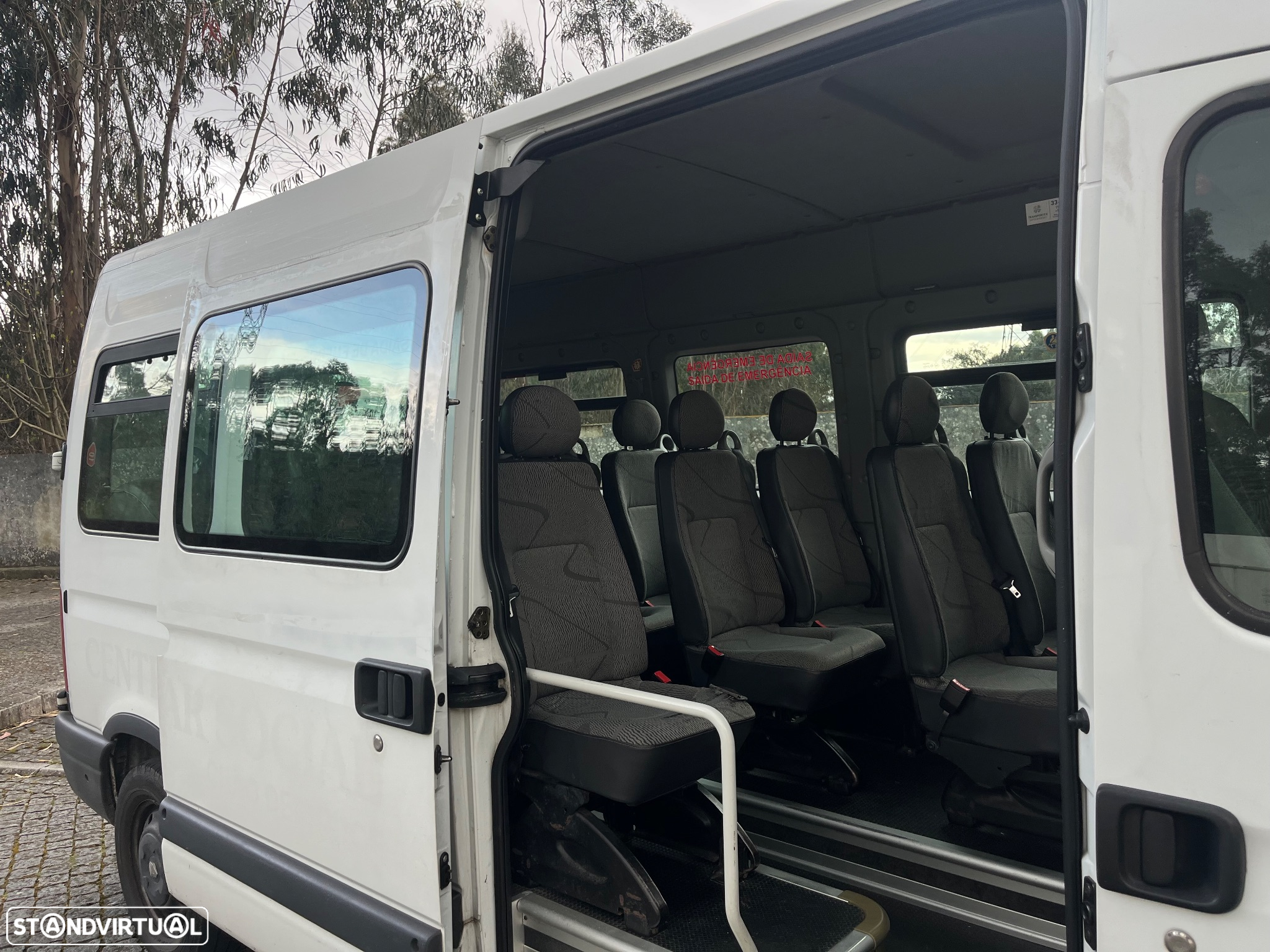 Renault Master 2.5 DCI 16 Lugares- Minibus - 6