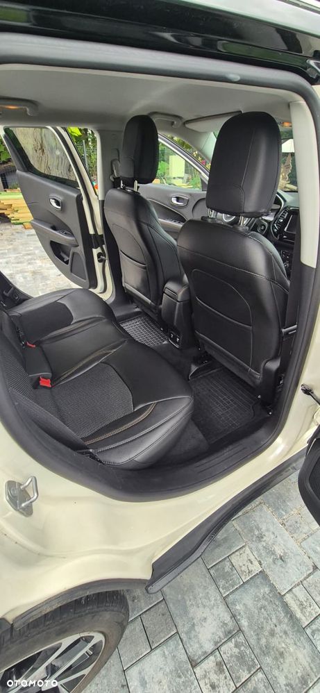 Jeep Compass - 15