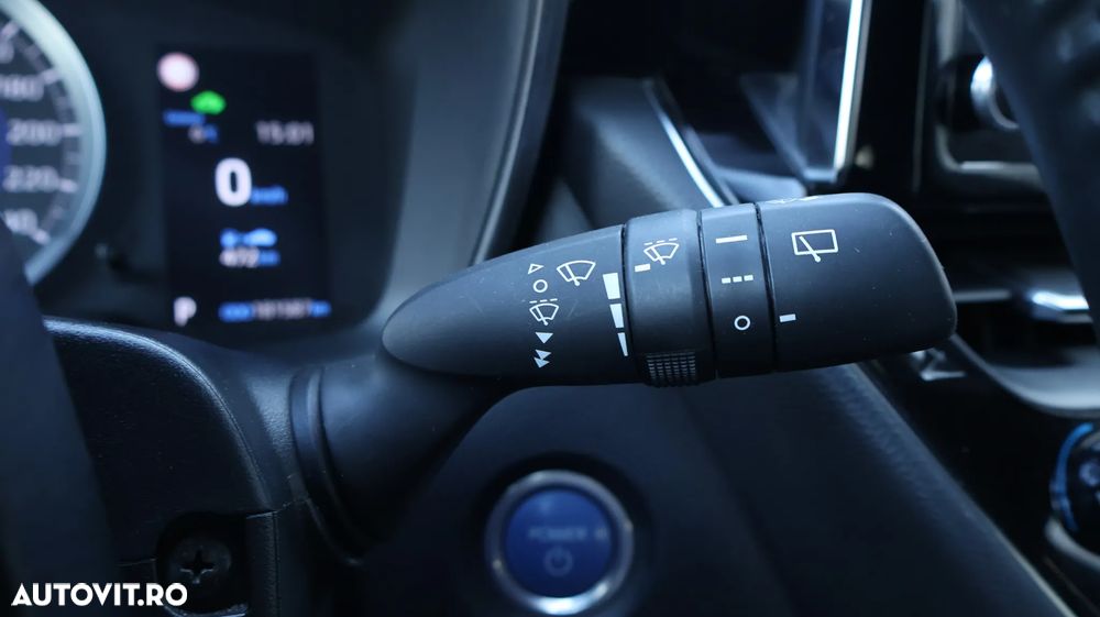 Toyota Corolla 1.8 Hybrid Touring Sports Business Edition - 21