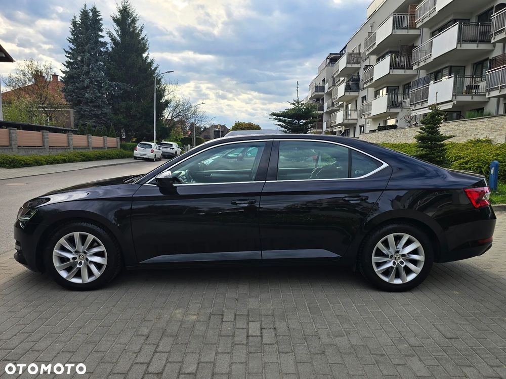 Skoda Superb - 24