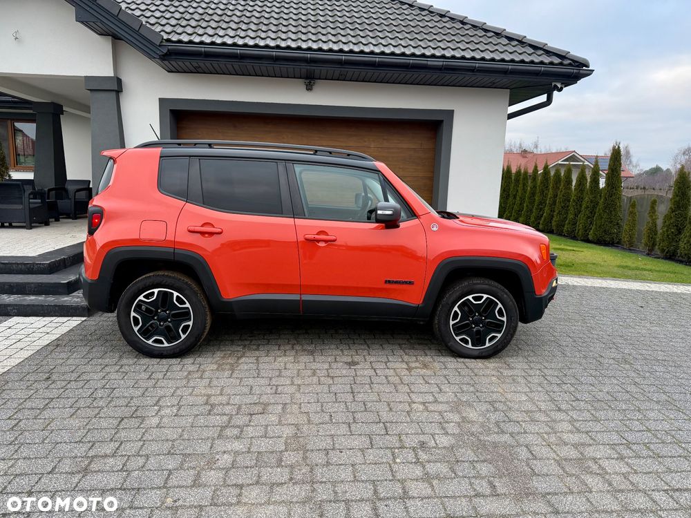 Jeep Renegade - 14