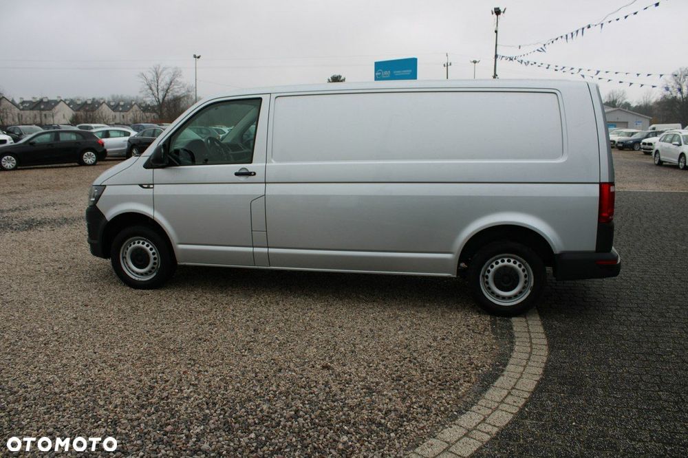 Volkswagen Transporter - 9