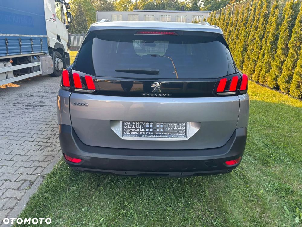 Peugeot 5008 HDI 150 Active - 6