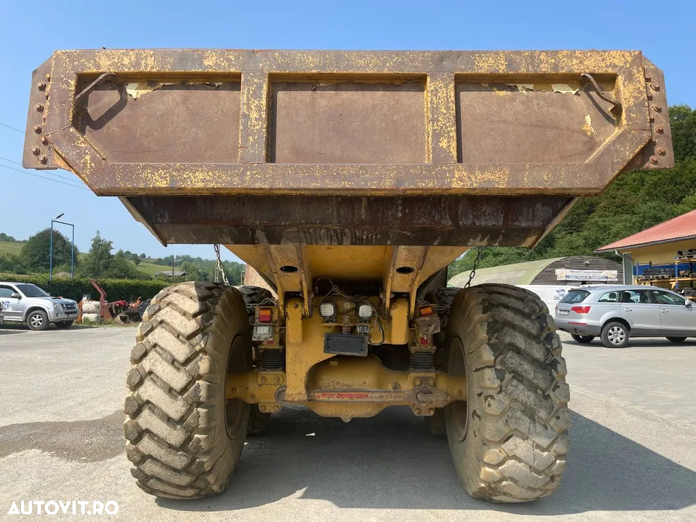 Caterpillar 725 - 5