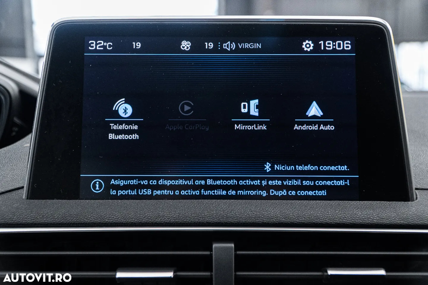 Peugeot 3008 1.2 PureTech Turbo S&S EAT6 Allure - 38
