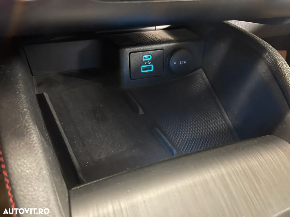 Ford Kuga 2.0 EcoBlue A8 AWD ST Line - 27