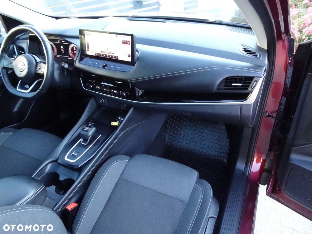 Nissan Qashqai 1.3 DIG-T MHEV N-Connecta Xtronic - 19