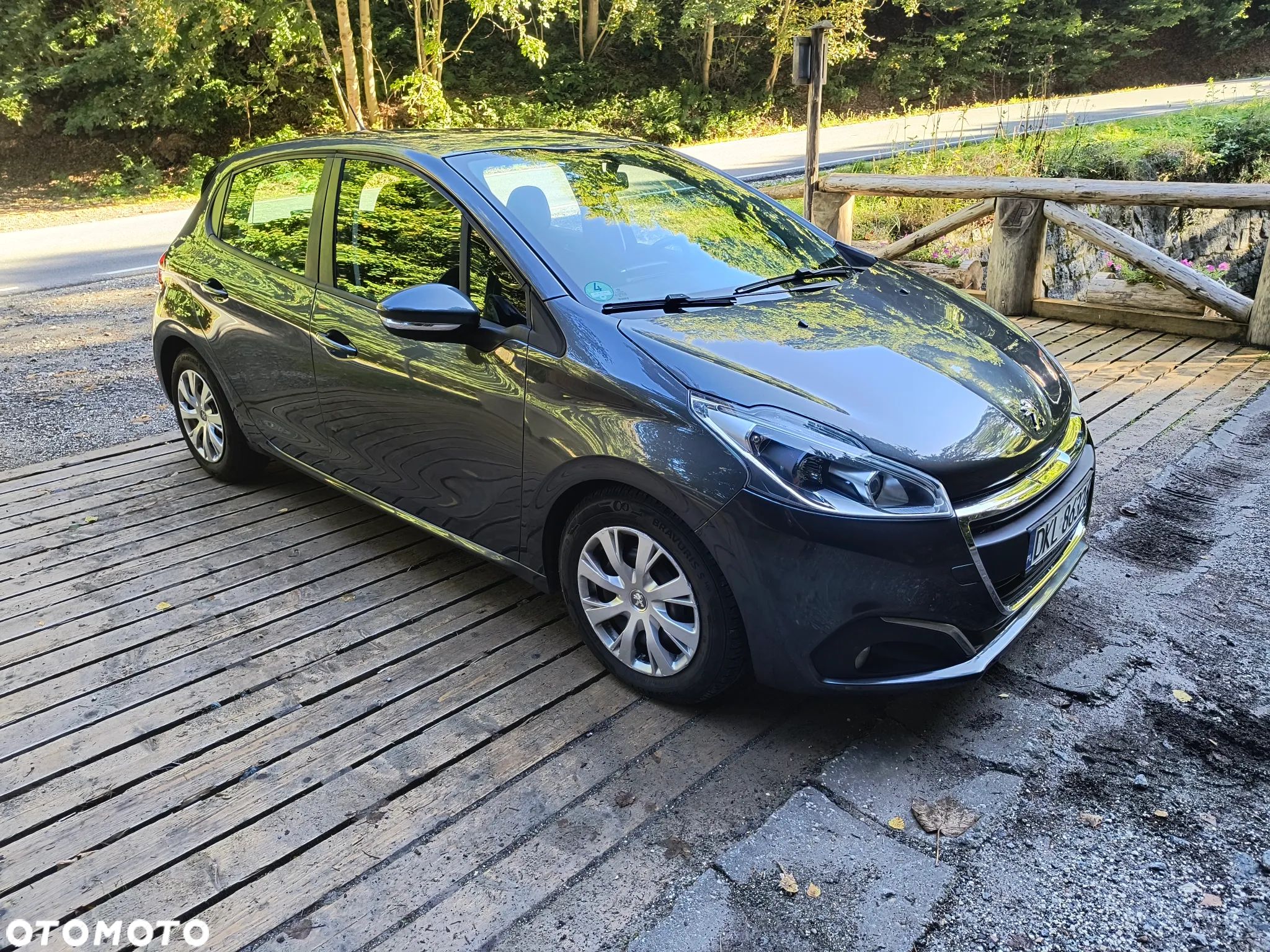 Peugeot 208 Blue-HDi 100 Stop&Start Active - 1