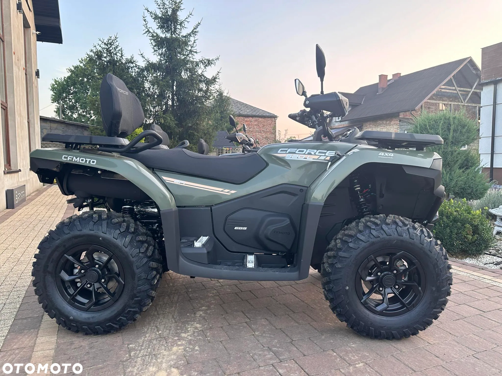 CFMoto CForce - 14