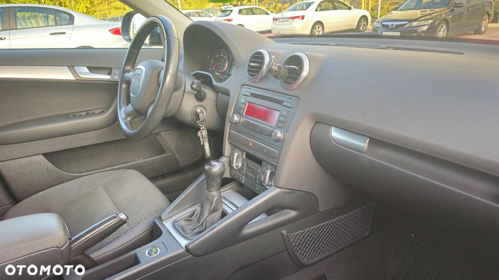 Audi A3 Sportback - 12