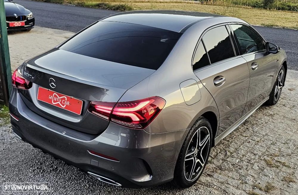 Mercedes-Benz A 250 Limousine e 8G-DCT AMG Line - 2