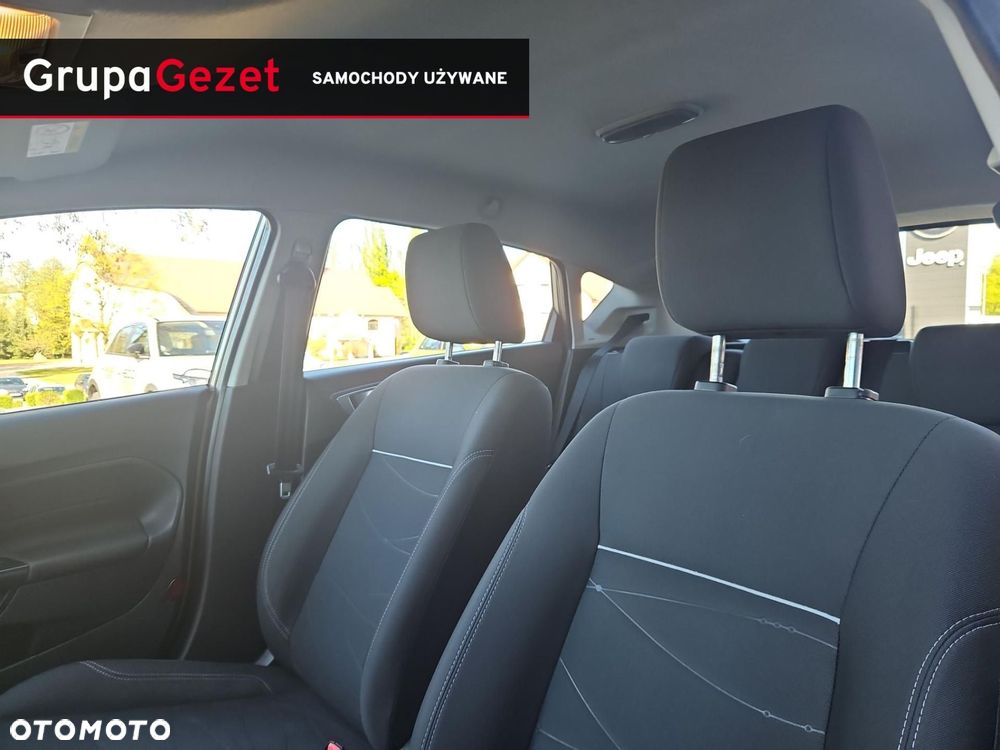 Ford Fiesta - 11