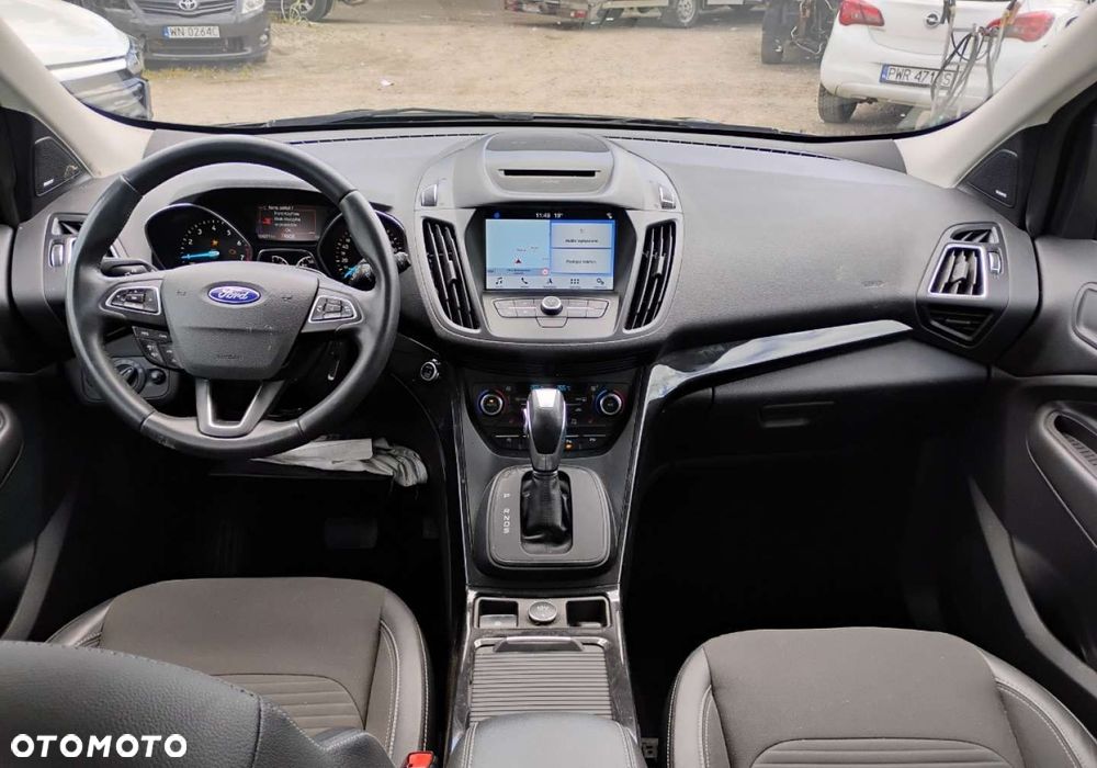 Ford Kuga - 7