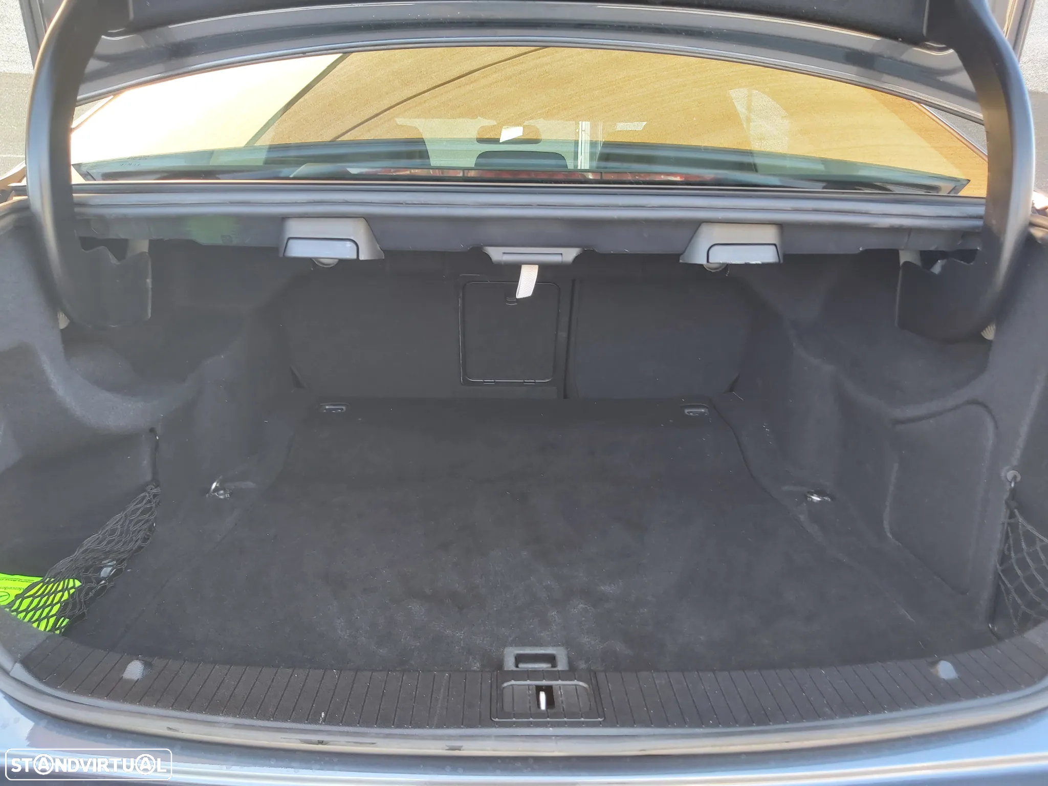 Mercedes-Benz E 350 CDi Elegance BlueEfficiency - 24