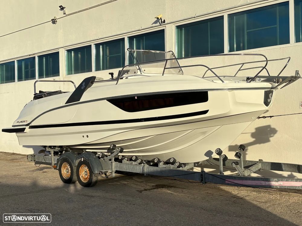 Beneteau Flyer 7.7 Sundeck