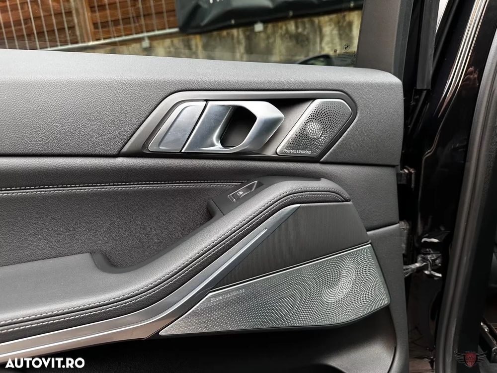 BMW X5 xDrive45e - 30