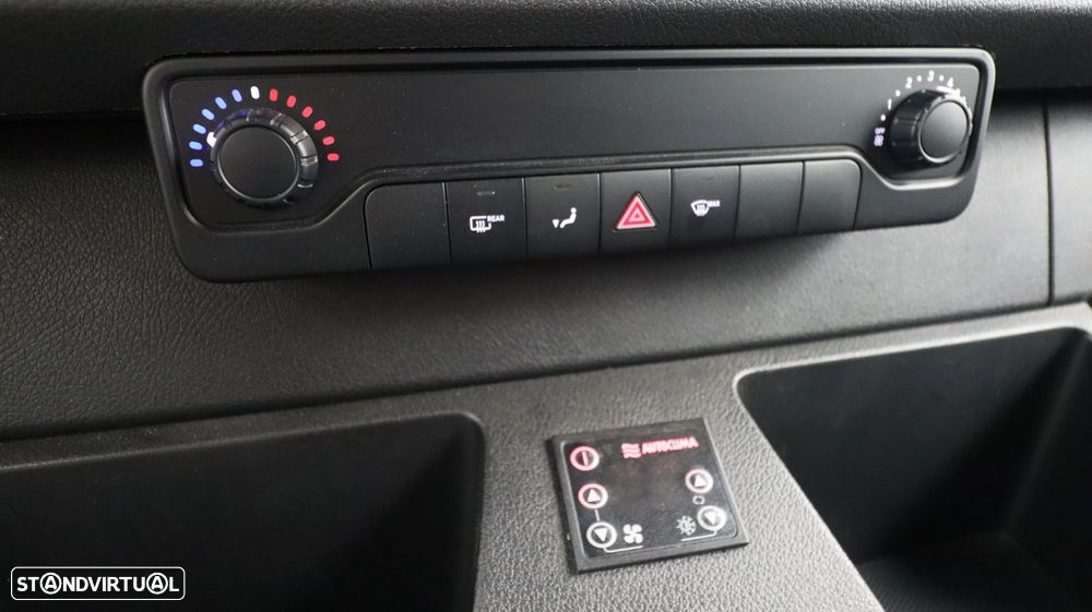 Mercedes-Benz Sprinter - 20