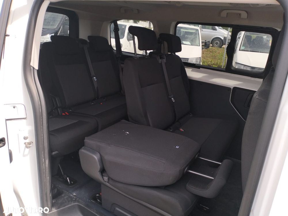 Opel Vivaro - 12