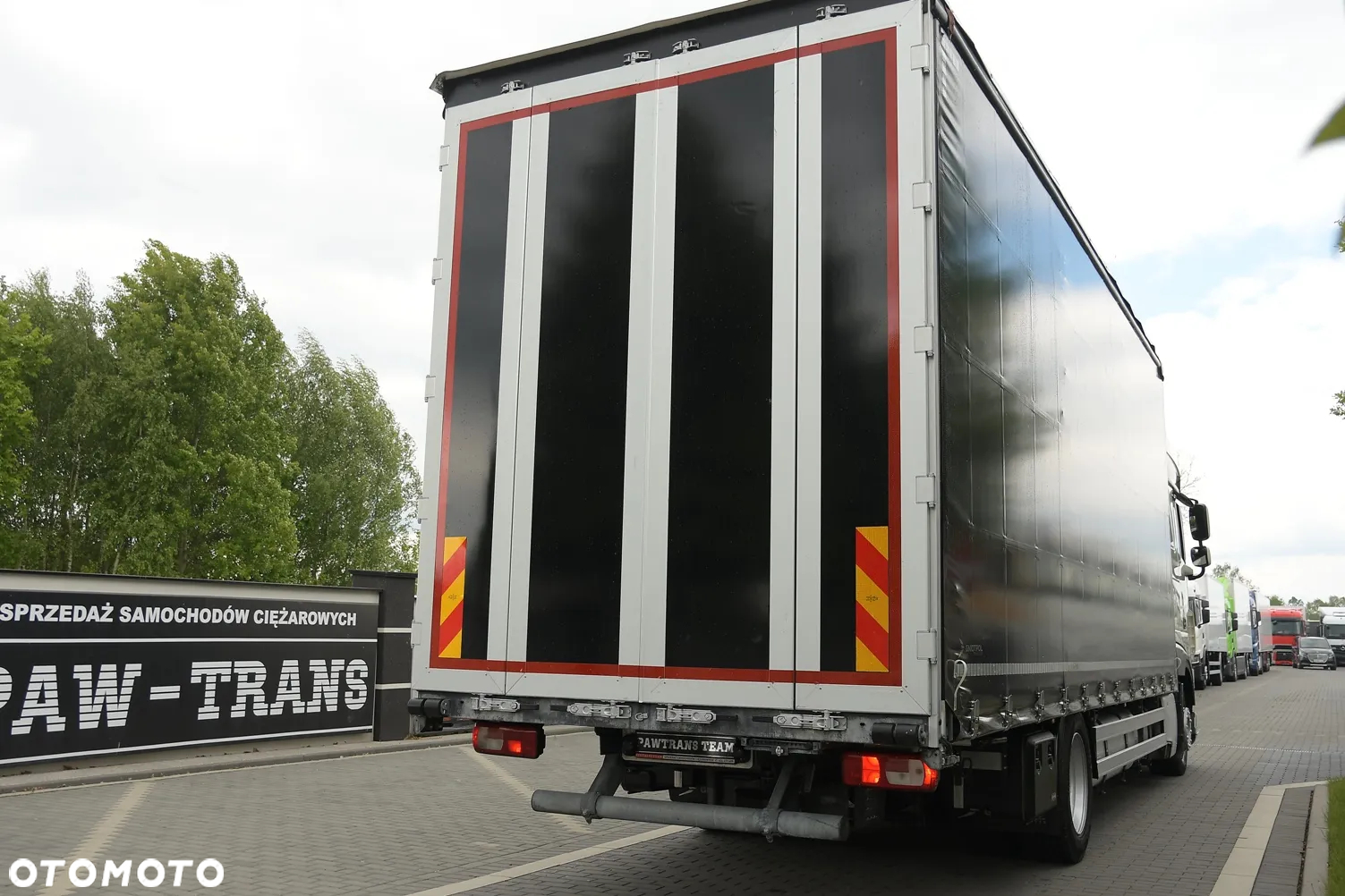 DAF XF 450///* SUPER SPACE CAB///* ///2018///* 18000KG//* /RETARDER///* 7.70///* WAGA///* FIRANKA///* XENON///* DACH PODNOSZONY//* /DUŻE ZBIORNIKI///* STAN BARDZO DOBRY - 4