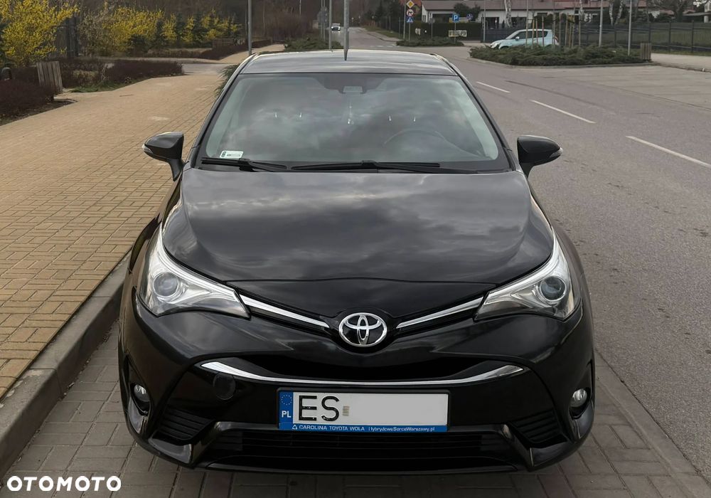 Toyota Avensis 1.8 Premium - 3