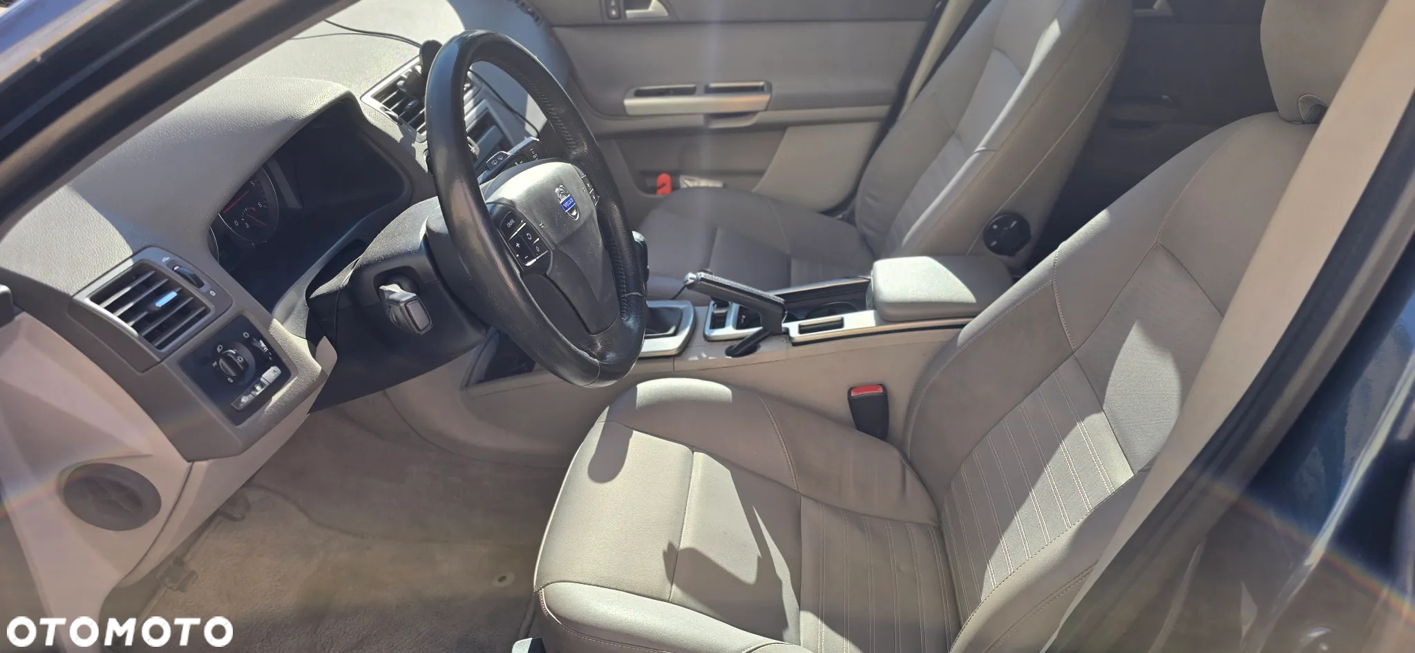 Volvo V50 2.0D DPF Momentum - 10