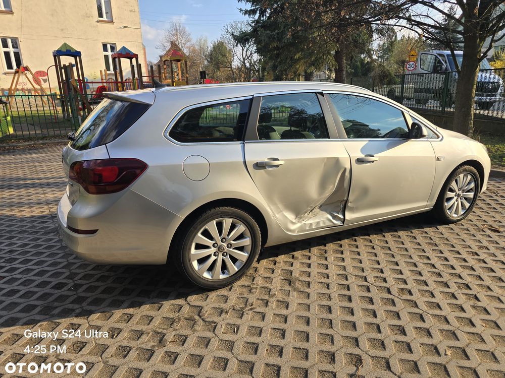 Opel Astra 1.7 CDTI Cosmo - 2