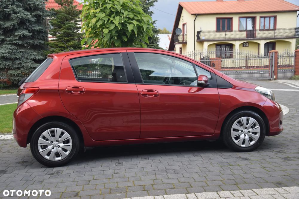 Toyota Yaris 1.33 Prestige - 38