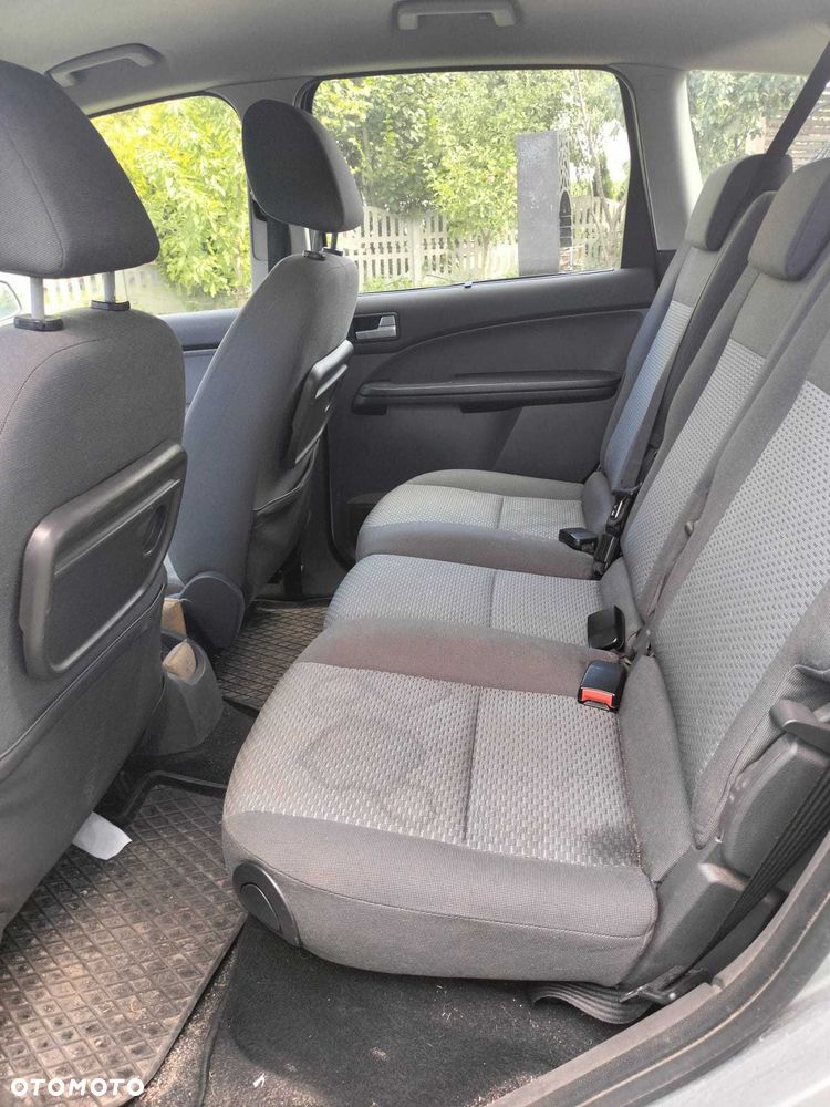 Ford C-MAX - 7