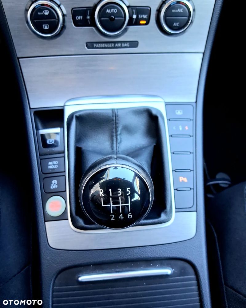 Volkswagen Passat 2.0 TSI Highline - 26