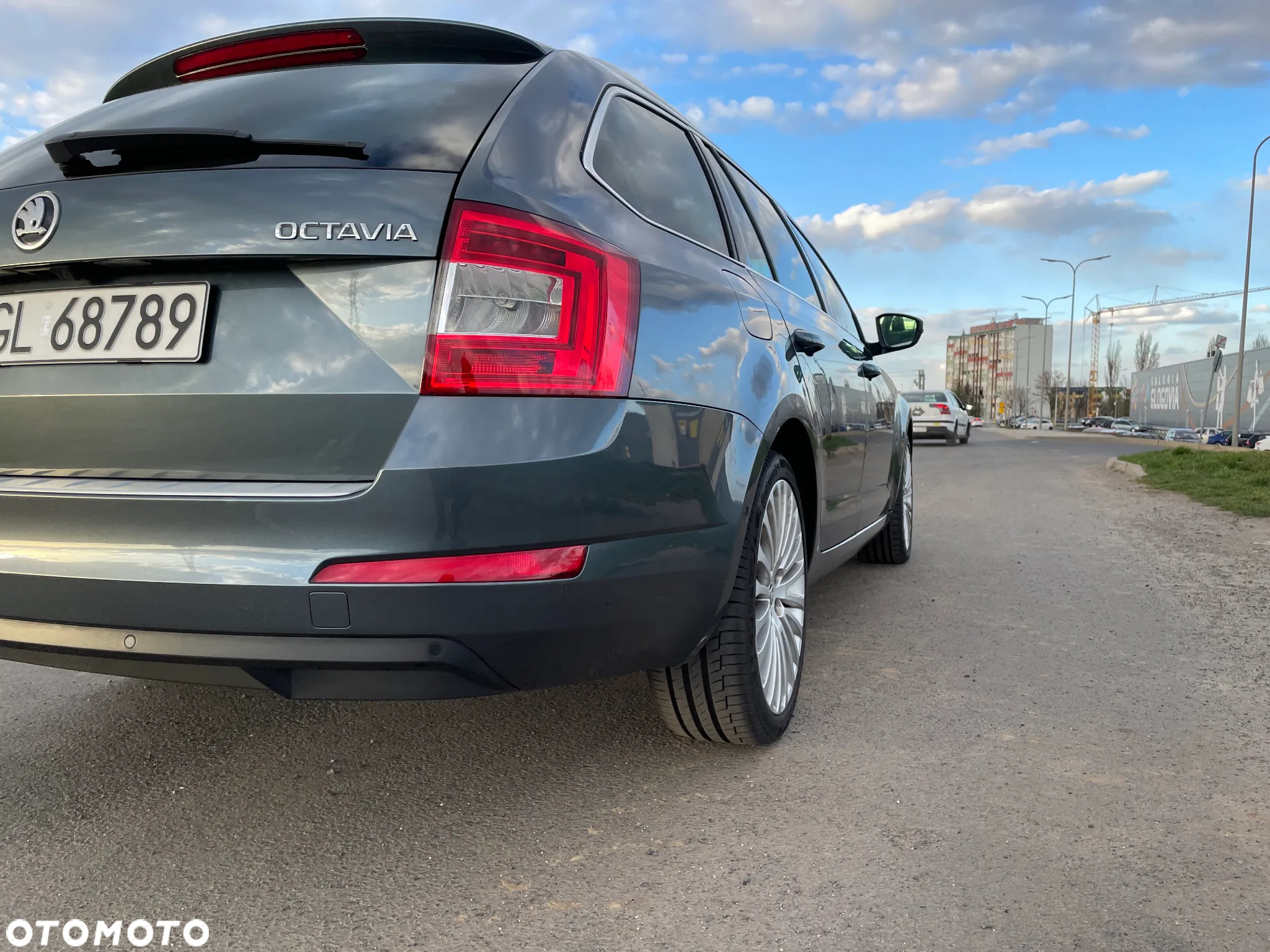 Skoda Octavia Combi 2.0 TDI Green tec DSG Elegance - 14