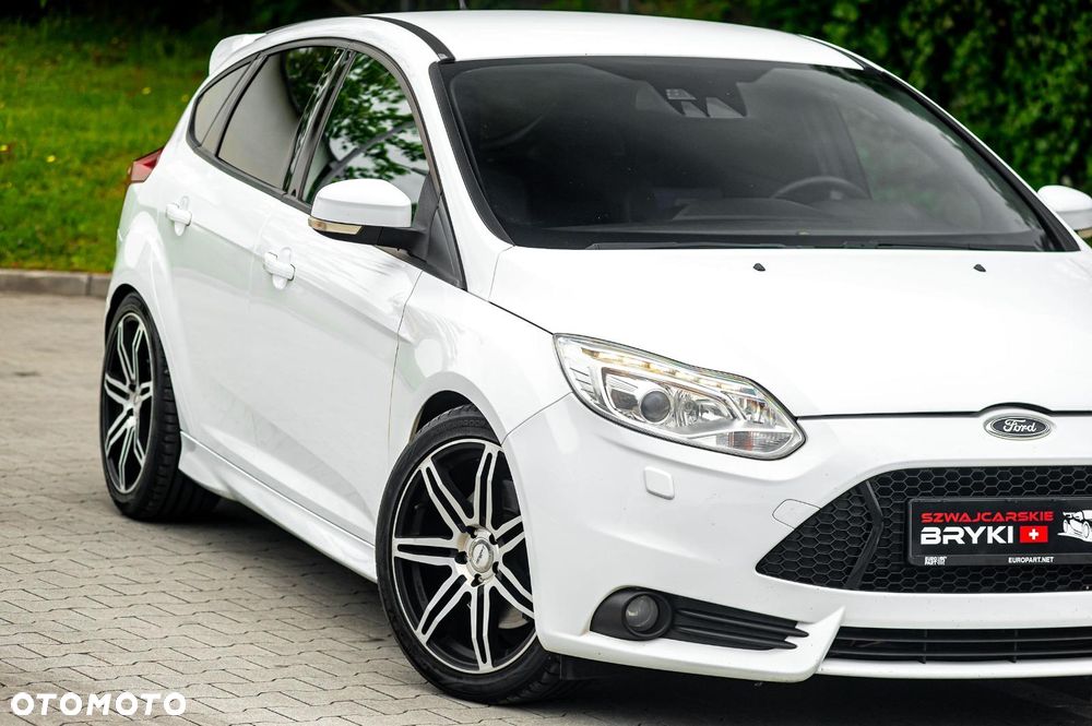 Ford Focus - 2