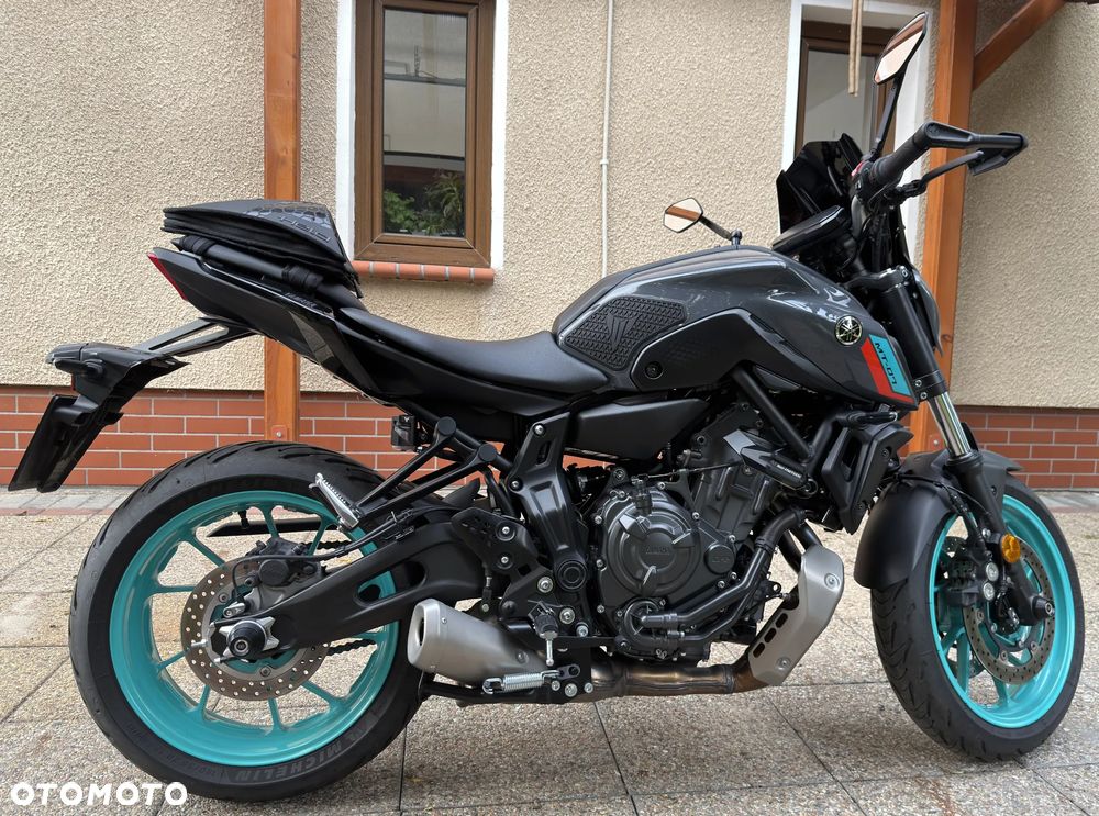 Yamaha MT - 9