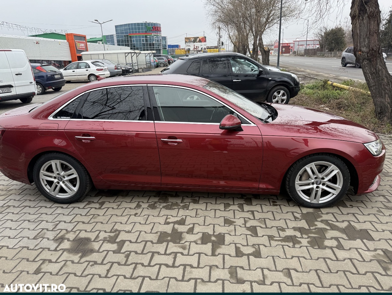 Audi A4 - 4