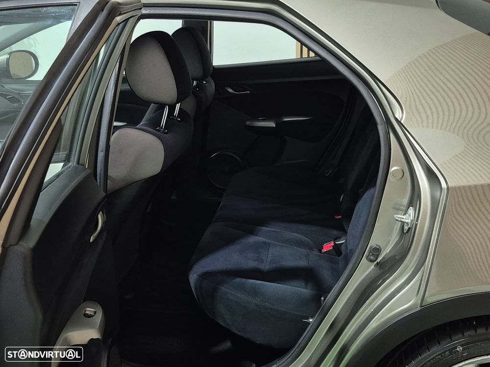 Honda Civic 1.8 Executive - 26