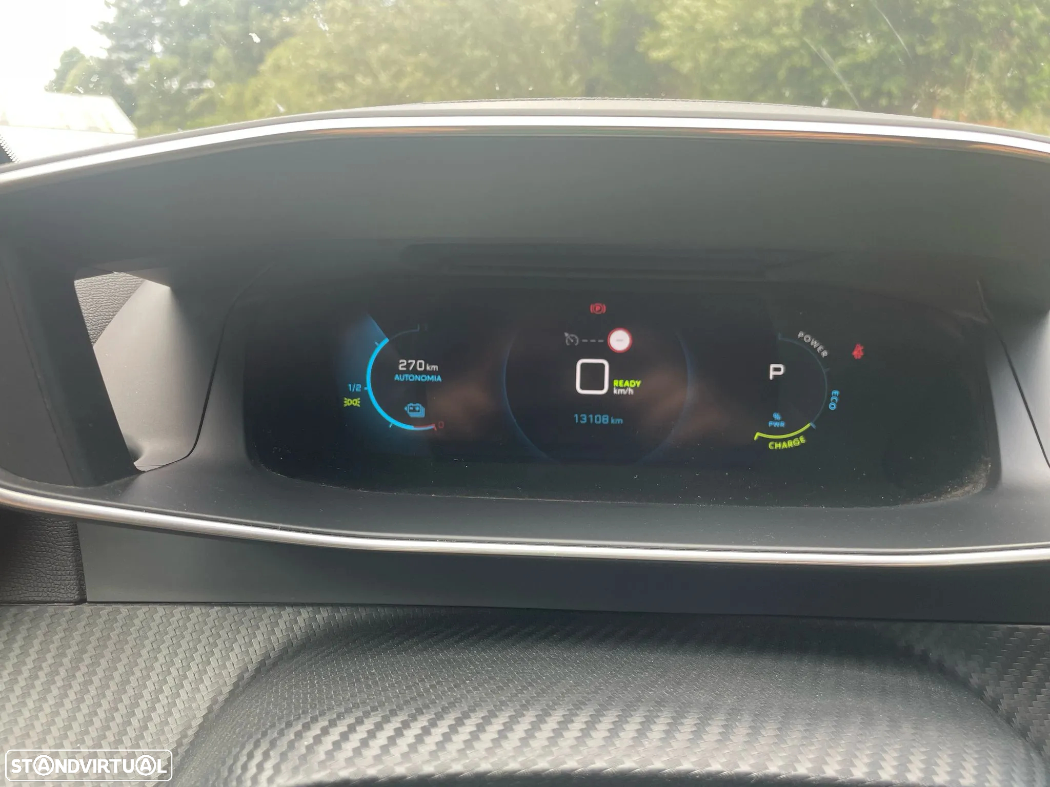 Peugeot e-208 50 kWh GT - 11