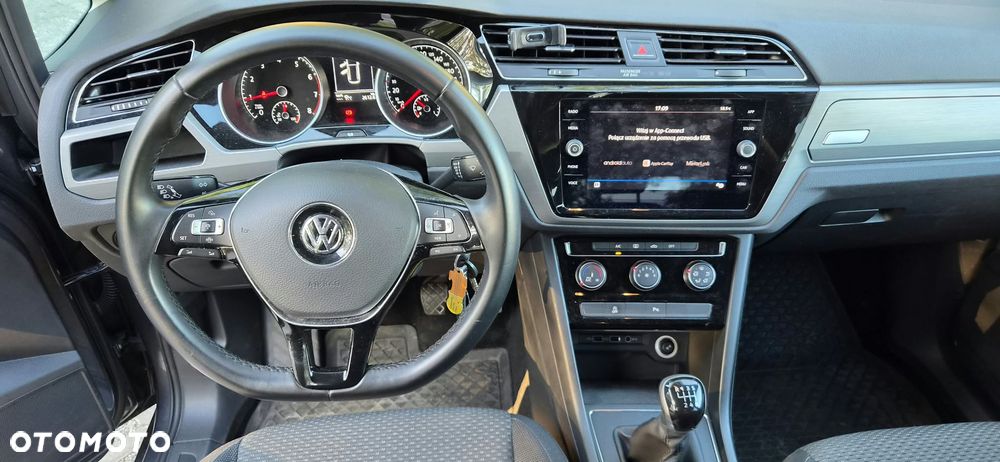 Volkswagen Touran - 7